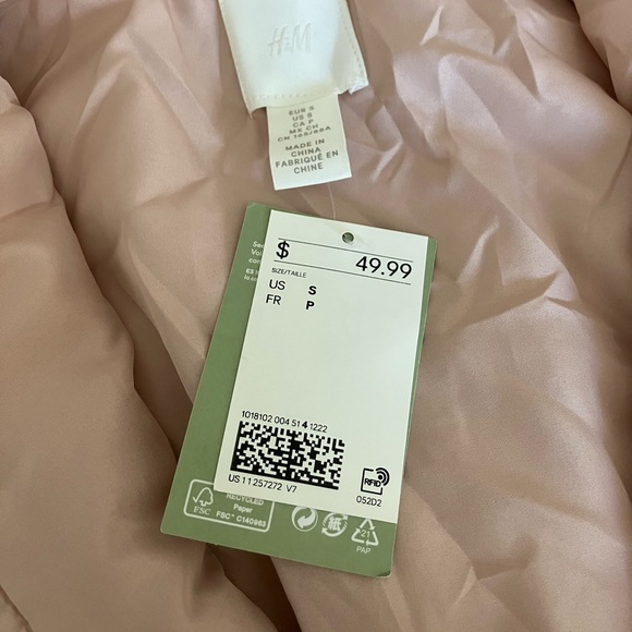 NWT H&M Shell Pink Quilted Jacket - Picture 3 of 5